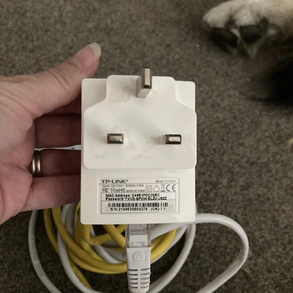 TP-Link TL-PA411KIT AV500 Nano Powerline Homeplug Adapters + Ethernet Cables - Image 2 of 2