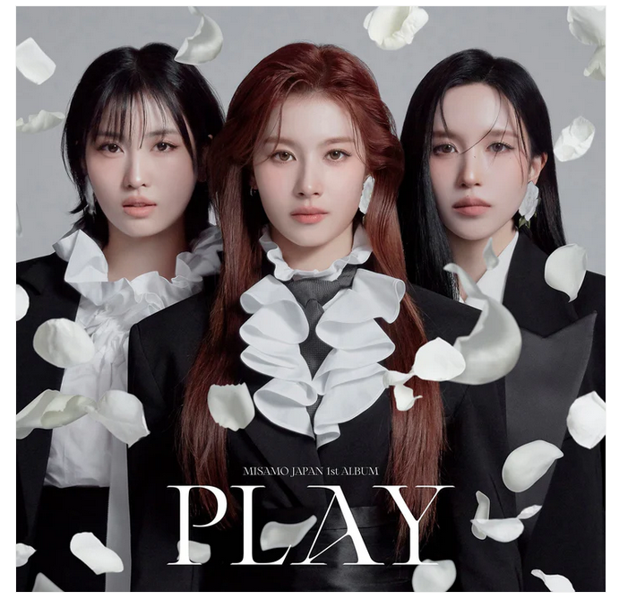 NEW*MISAMO JAPAN 1st ALBUM『PLAY』TWICE | eBay