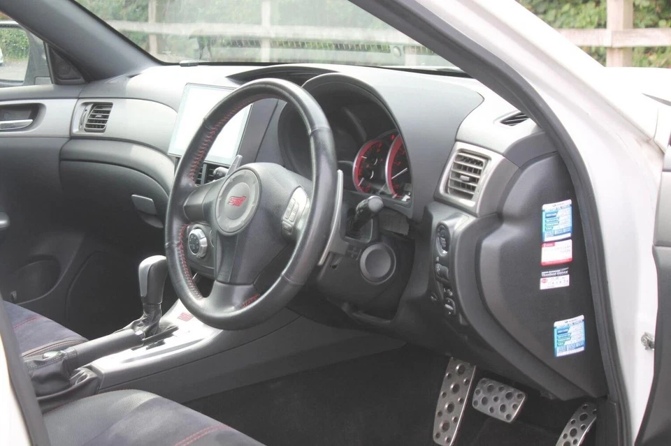 SUBARU IMPREZA WRX STi A LINE JDM Import 296Bhp 2010 - Image 3 of 4