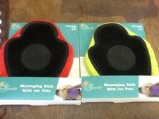 SET of two(2) NEW PET TRENDS MASSAGING BATH MITTS