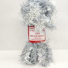 Holiday Style Christmas Die Cut Snowflake Garland Tinsel 24 ft - Silver White