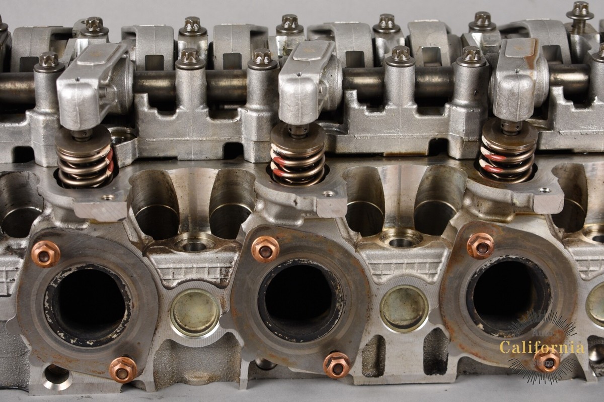 00-02 Mercedes W215 CL55 S55 AMG Left Driver Side Cylinder Head 