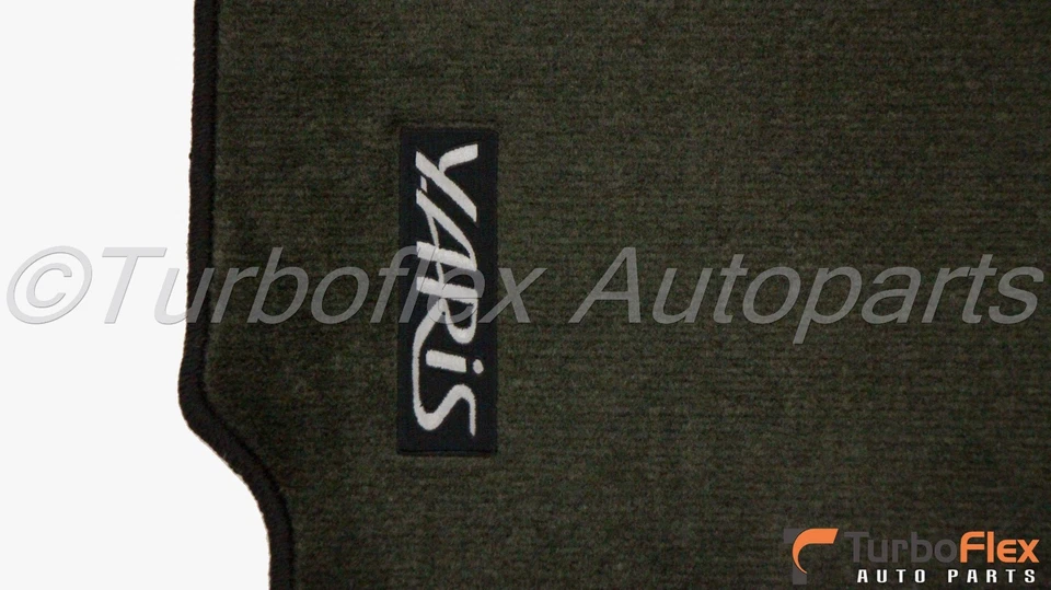 Juego de alfombrillas negras originales OEM PT206-52124-20 Toyota Yaris Hatchback 2012-2014 Foto 3 de 4