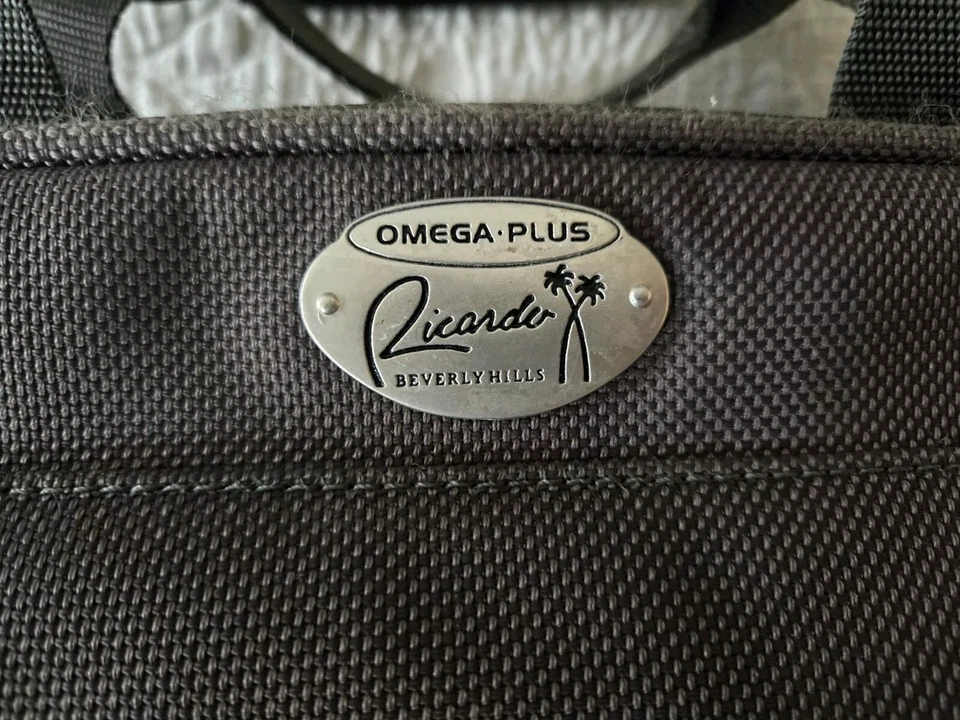 Дорожная спортивная сумка Ricardo Beverly Hills 16 дюймов ручная кладь зеленая - Изображение 2 из 4