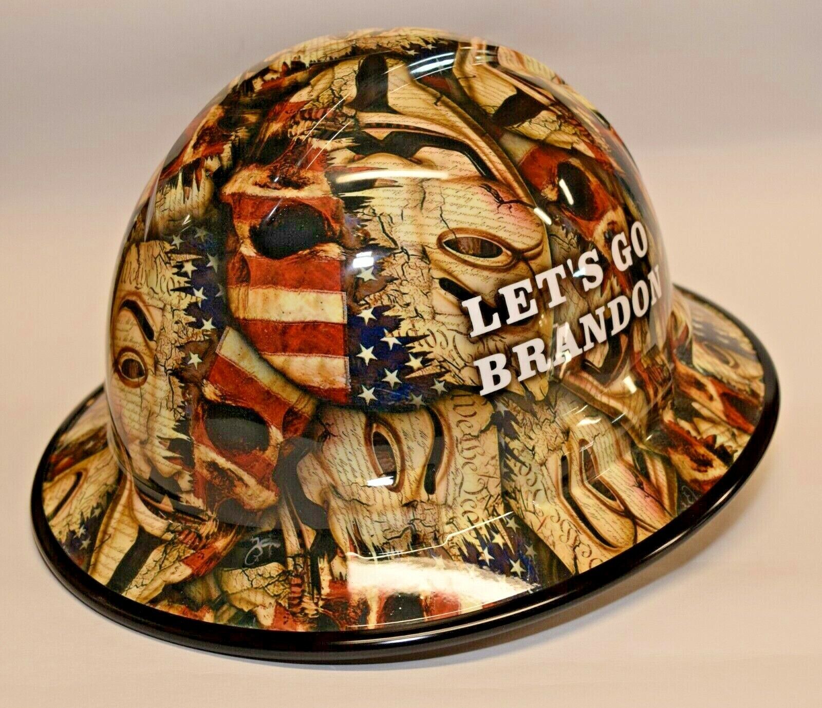 Wide Brim Hard Hat Hydro Dipped in Let's Go Brandon Nation Divided w/ Brim Guard Klasyka wyprodukowana w Japonii