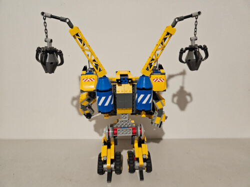 Lego The LEGO Movie 70814 Emmet's Construct-O-Mech - Preowned, Missing Unikitty - Picture 3 of 9