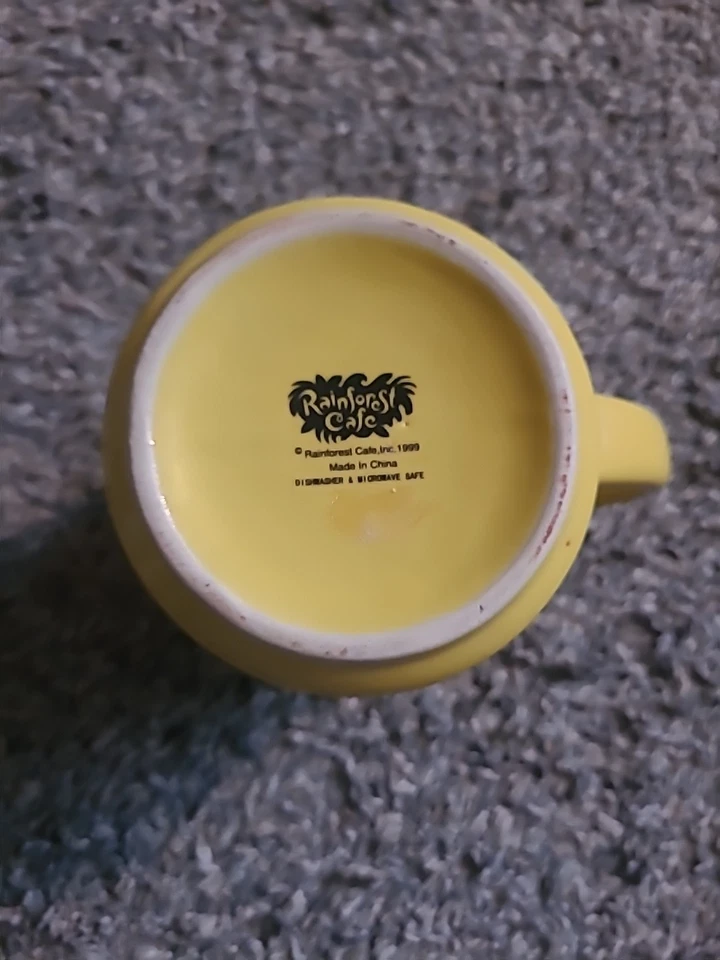Taza de café RainForest Café 1999 amarilla 12 OZ restaurante vintage resistente usada en excelente estado Foto 3 de 4