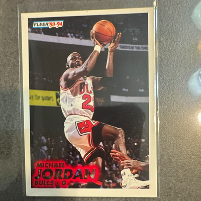 Fleer 1993-94 Michael Jordan Chicago Bulls #28 NBA Sport Trading Card