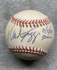 NEW YORK YANKEES TAMPA BAY RAYS WADE BOGGS SIGNED MLB WITH 8/7/99 3000 HITS