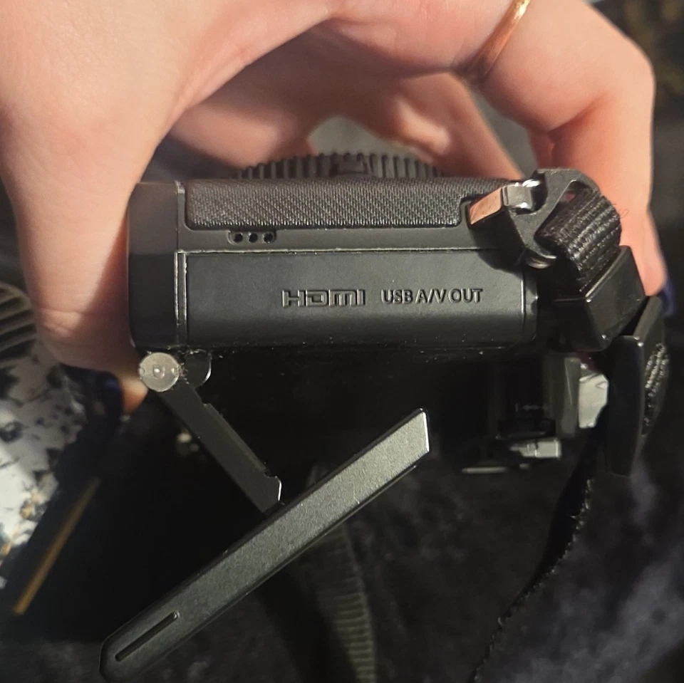 Olympus OM-D E-M5, photo 4 of 5