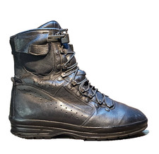 Meindl Eurofighter Pilot Boots lightweight, soft, comfortable, waterproof UK 7