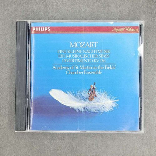 Mozart: Eine kleine Nachtmusik; Ein musikalischer Spass; Divertimento K136 Music