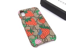 Gucci 587678 & 617664 PVC Strawberry iPhone X/XS Case Brown FQ4523