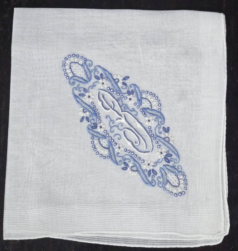 Vtg Exceptional Madeira Embroidered Cotton Linen Hankie Handkerchief Monogram B - Image 4 of 4