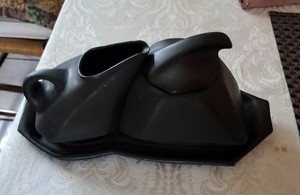 Saenger Ceramic Creamer & Sugar Set Signed