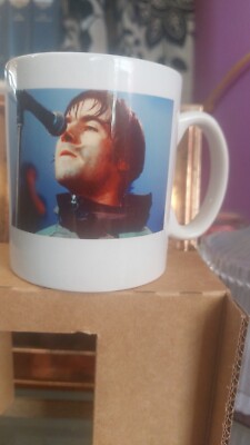 Liam Gallagher bedruckte Tasse. Neu im Karton