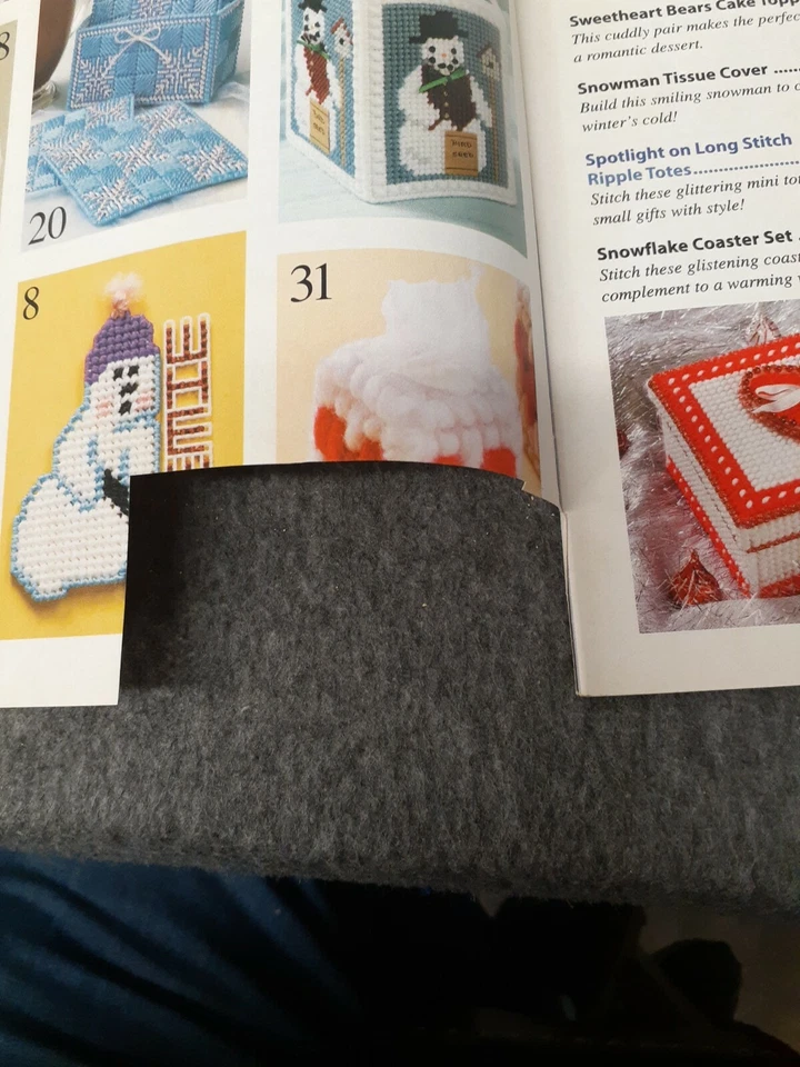 Jan 2007 Annies Plastic Canvas Pattern Magazine 15 Designs Winter Valentine 9619 - Image 3 of 4