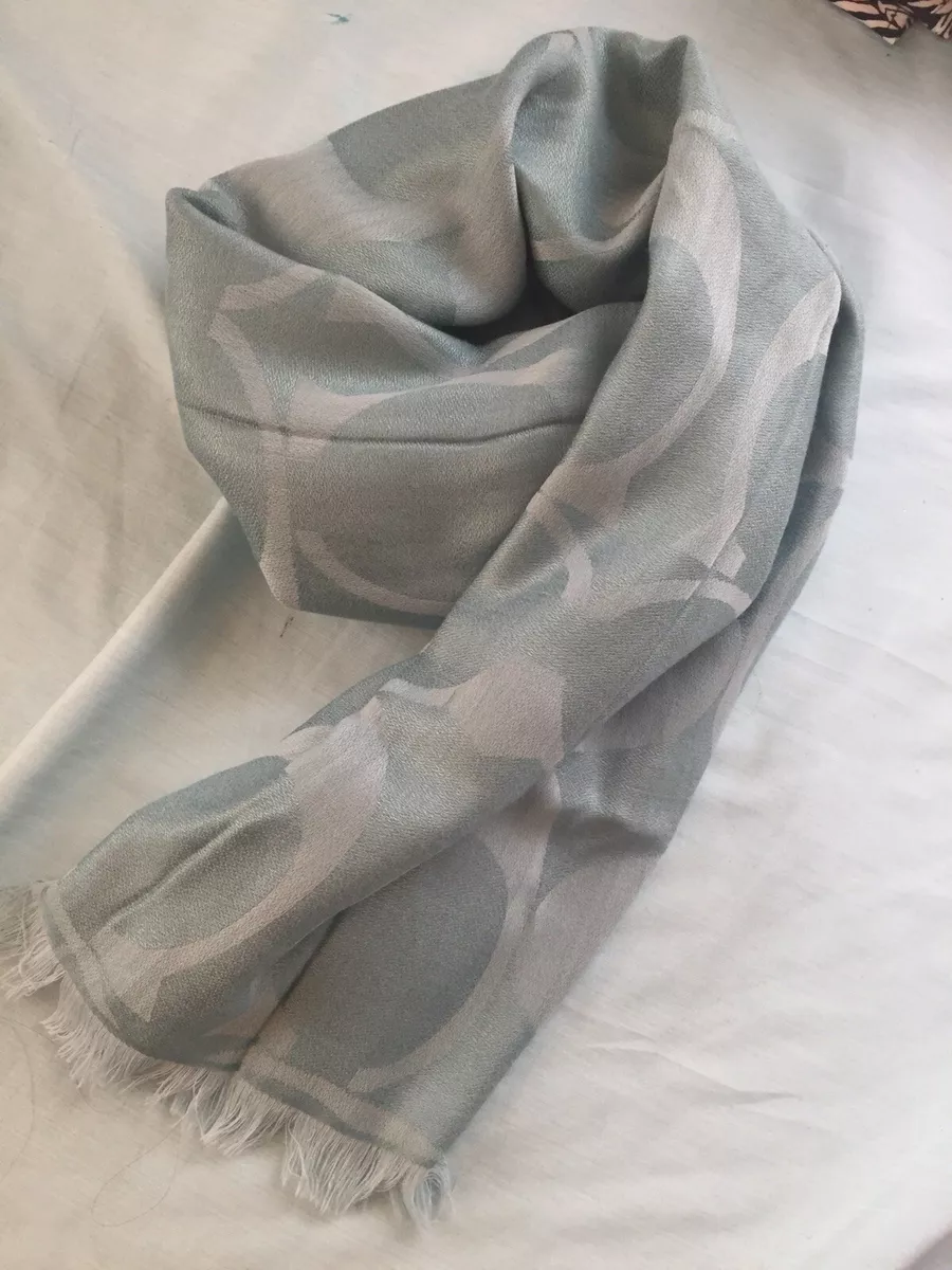 NWT Coach Women s LIGHTWEIGHT SIGNATURE C SHAWL Scarf F54248 Blue Green
