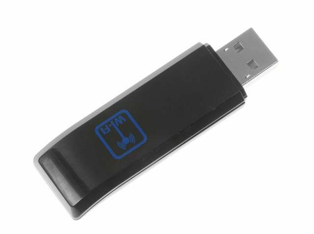 Vezzy 200 USB WiFi Adapter Dongel 893832P Medion MD30571 MD30637 MD30647 MD30654 Vezzy 200 USB WiFi Adapter Dongel 893832P Medion MD30571 MD30637 MD30647 MD30654