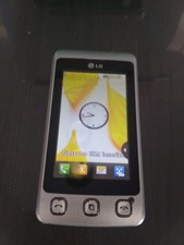 smartphone LG KP500 silver con caricabatterie