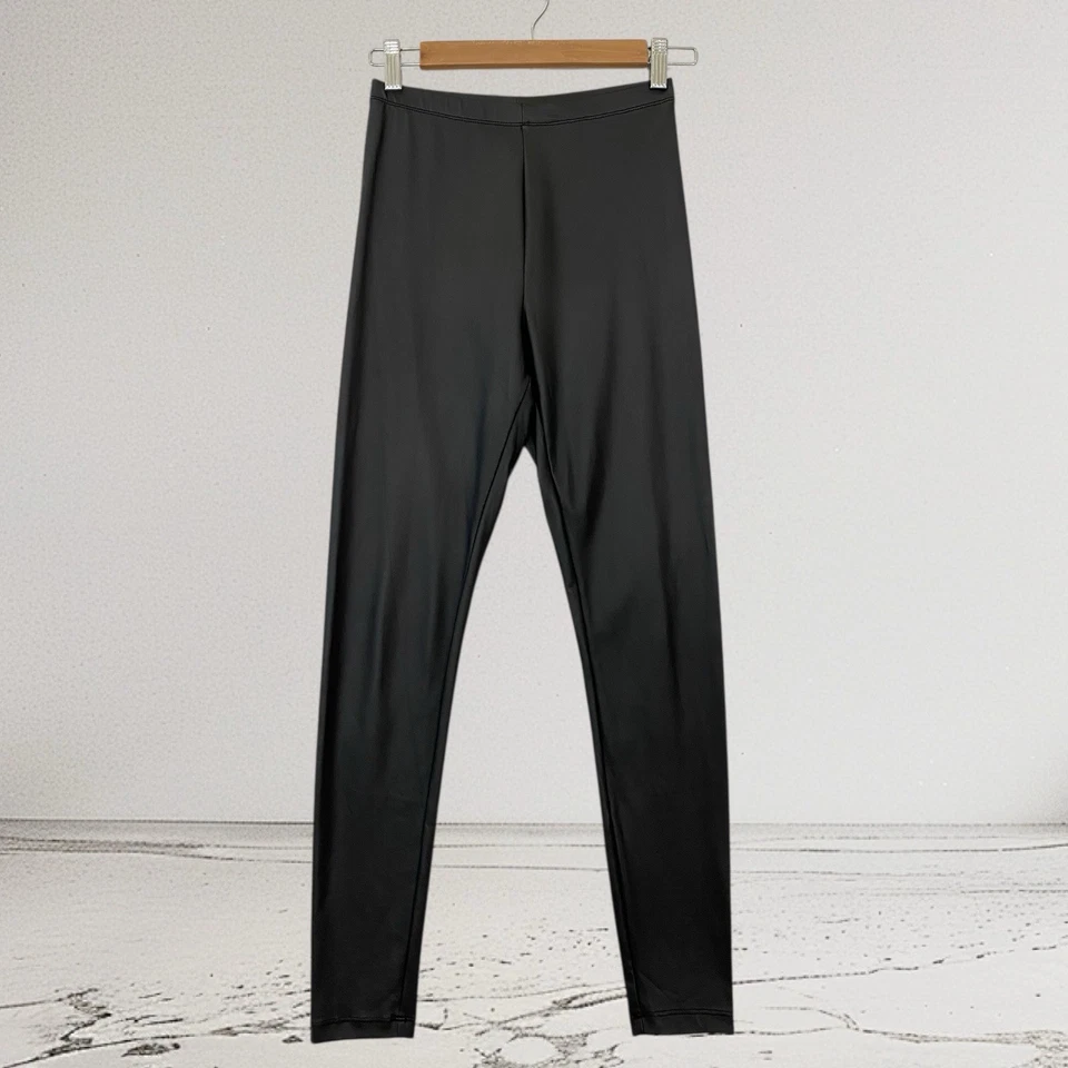 Женские леггинсы Forever 21 из искусственной кожи размер Small черные осень праздничный шик - Изображение 2 из 4