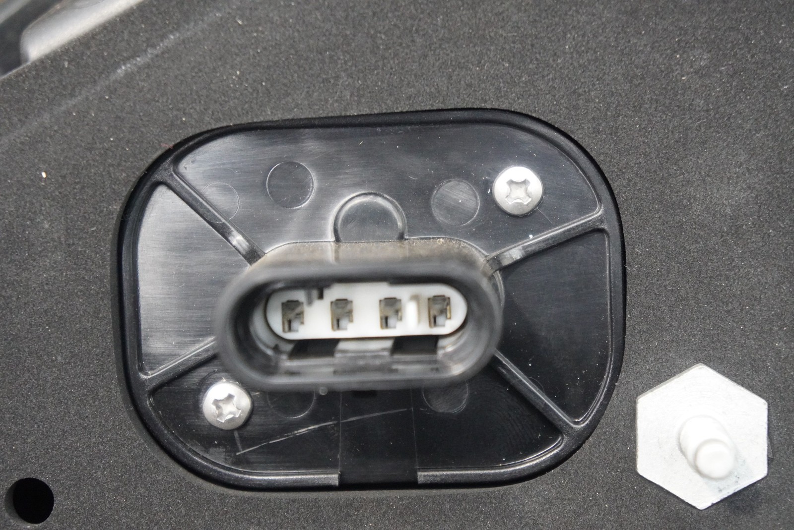 Rear Left Outer Quarter Tail Light Lamp 670005452 OEM Maserati Quattroporte M156