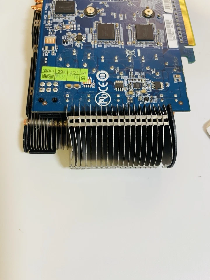 GIGABYTE Radeon HD 6750 SILENT DirectX 11 GV-R675SL-1GI 1GB GDDR5 PCI Express 2 - Image 4 of 4