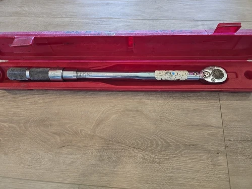 Proto Professional 6016 1/2" Drive 30-150 Ft/Lb. Ratcheting Head Torque Wrench