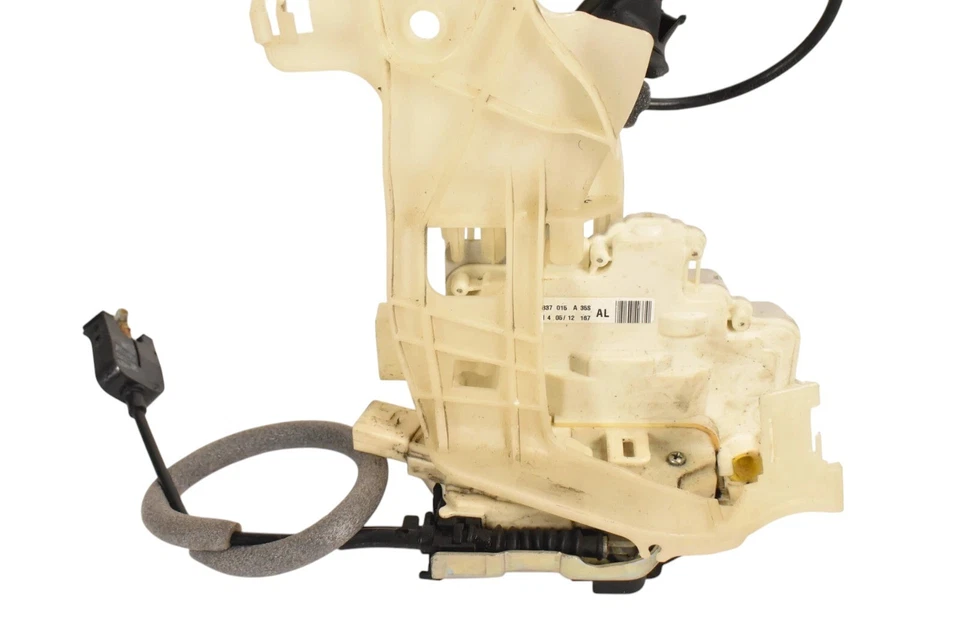 Actuador de cierre de puerta delantera izquierda 11-18 Porsche Cayenne 958 4G1837015 OEM Foto 4 de 4
