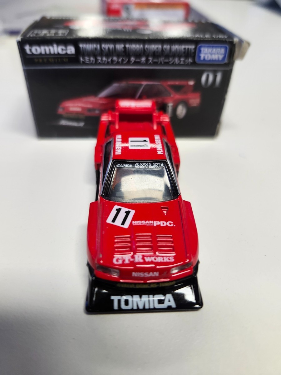 Takara Tomy Tomica Premium 1:64 #01 Tomica Skyline Turbo Super