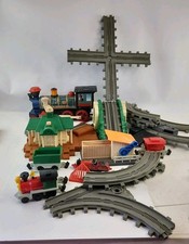 Vinyage Rare Battery Operated Pioneer Plastic/Tin Train Locomotive XLNT Set.