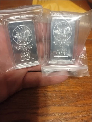 2 Bars Good For Gifts Or Jr Collector 2Troy Oz Total No Precious Metal