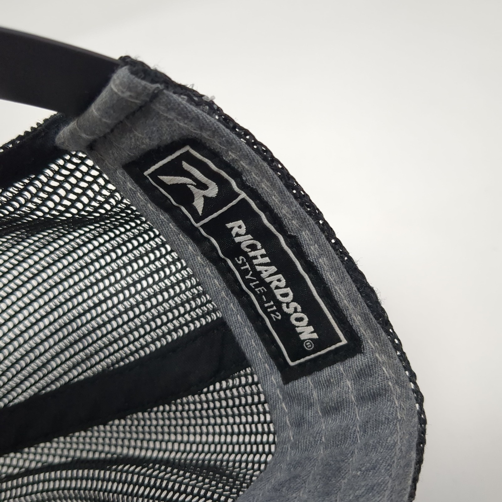 Kuiu Patch Snapback Mesh Back Trucker Hat Gray On… - image 9