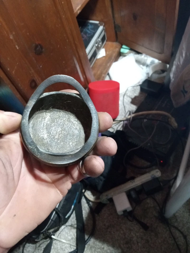 ANTIGUO TRÍPODE INCENSARIO DE BRONCE SALPICADURAS DE ORO CHINO SIGLO 18/XIX QING Foto 2 de 4