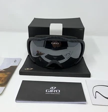 Giro Women's Field Snow Goggles Zeiss Size M Black New