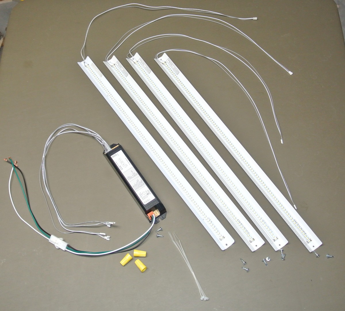 2x2 24W LED Retrofit Kit (1 set) Replace 2x40W T12 U-Tubes or 4x 