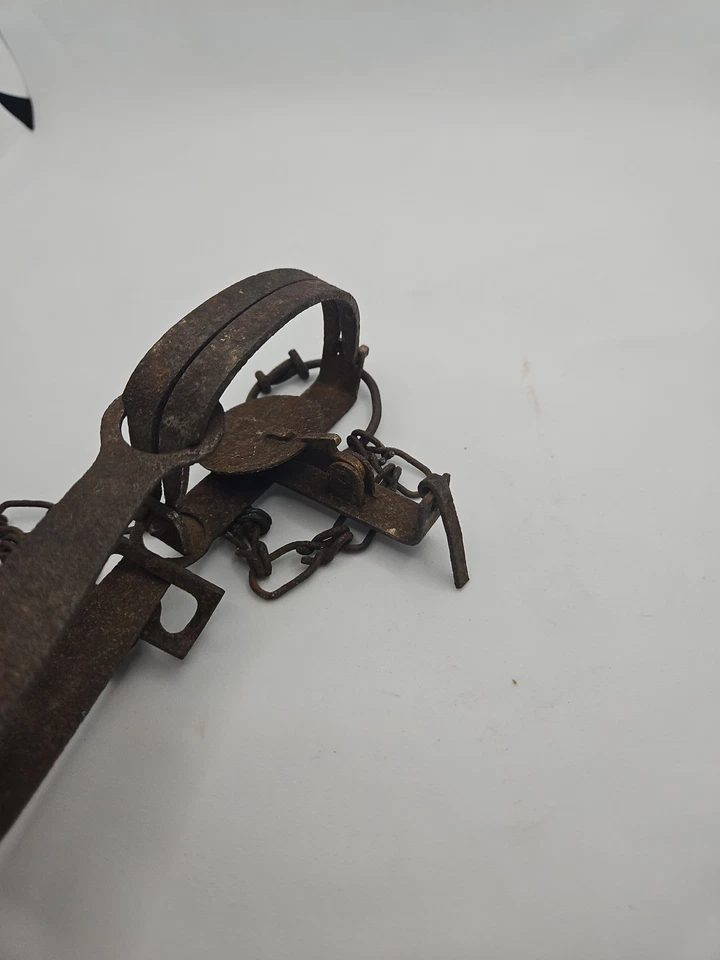 Vintage Rustic Single Long Spring Leg Hold Animal Trap #T22 - Image 3 of 4