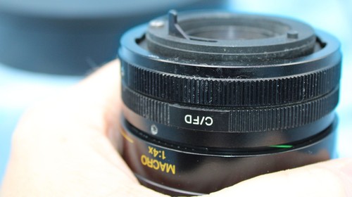 Vivitar 28–210mm f/3.5–5.6 MC Macro Focusing Zoom Lens for Canon FD Mount – 72mm - Picture 12 of 13
