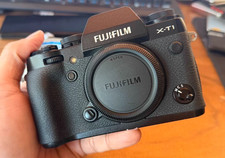 Fujifilm X-T1 Mirrorless Digital Camera Body Only Black 16.3MP English Language