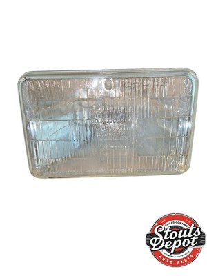 Wagner H4656 Headlamp Low Beam Replaces 4652 New Old Stock