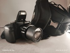 Panasonic Lumix Bridgekamera mit 20-1200 mm F2.8-5.9 Objektiv,18,1 MP, 4K Video