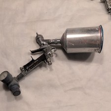 Anest Iwata Lph-300 Center-post Gravity Feed Hvlp Spray Gun W Pressure Regulator