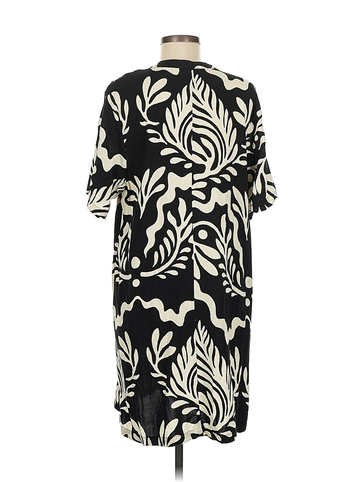 H&M Women Black Casual Dress M thumbnail 2