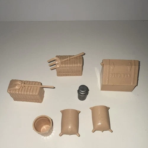 Vintage Marx Plastic Farm accessories