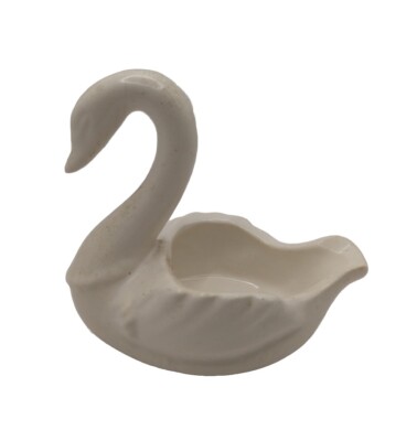 Vintage Hull Art Pottery #815 USA White Swan Ashtray 5''
