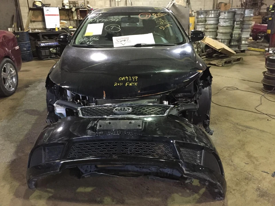 Used Engine Oil Pan fits: 2011 Kia Forte 2.0 Grade A - Imagem 4 de 4