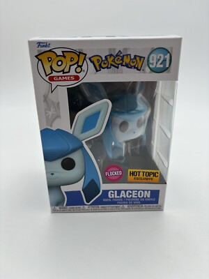 Funko Pop! Pokémon - Glaceon #921 Flocked Hot Topic Exclusive 889698666398