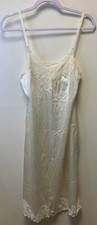 Vintage 70’s Vanity Fair Ivory Sexy Lace Shiny Made in USA Full Slip Size 36 L