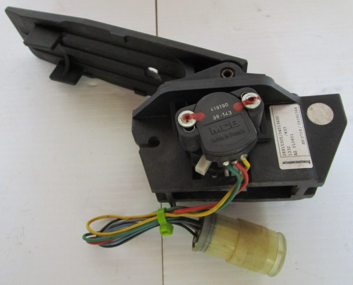 Jungheinrich 26915305 04513630 Accelerator Pedal 06090364 AZ 