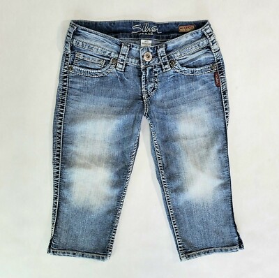 Silver Jeans Women's McKenzie Crop Capri Stretch Light Wash